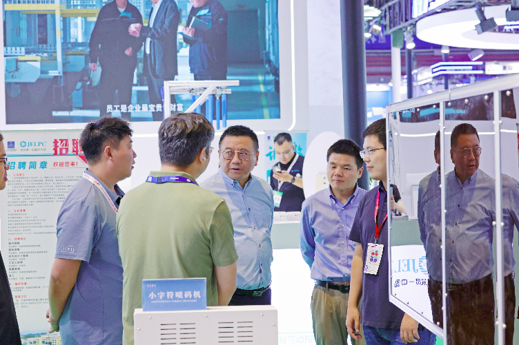 SNEC-David2 小.jpg
